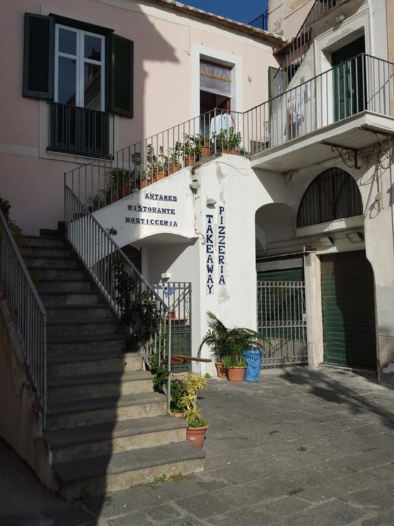 דירות מינורי Casa In Piazza מראה חיצוני תמונה