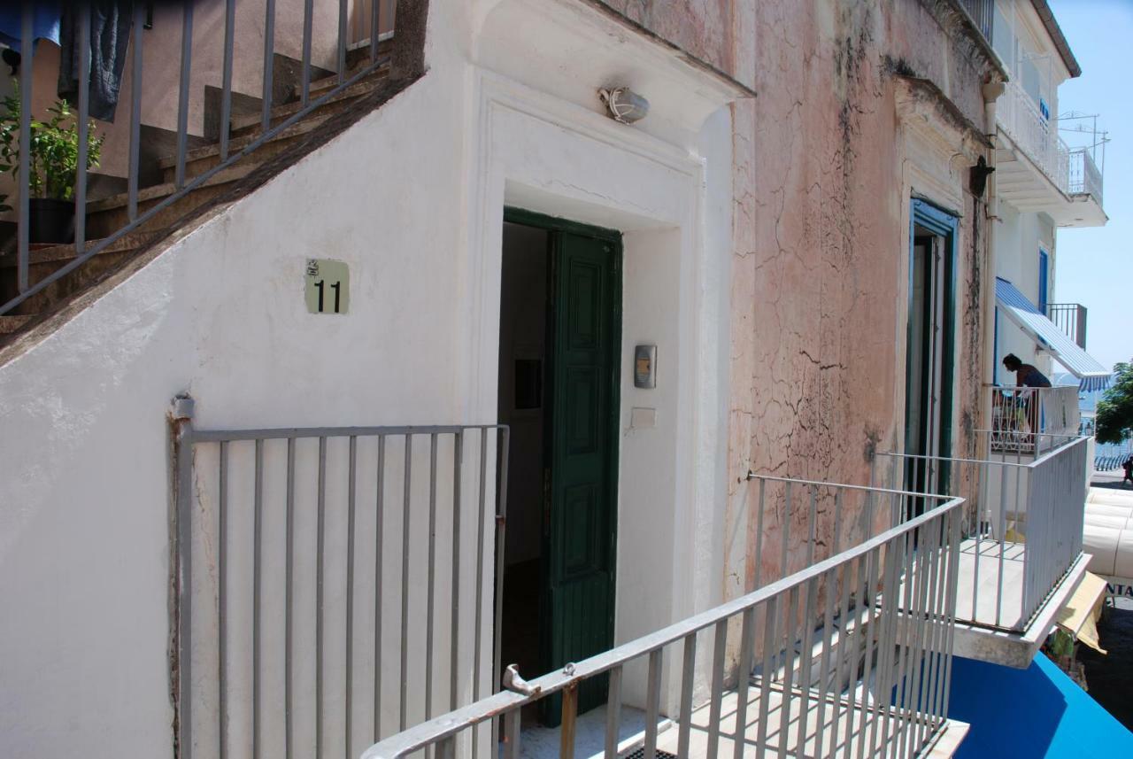 דירות מינורי Casa In Piazza מראה חיצוני תמונה